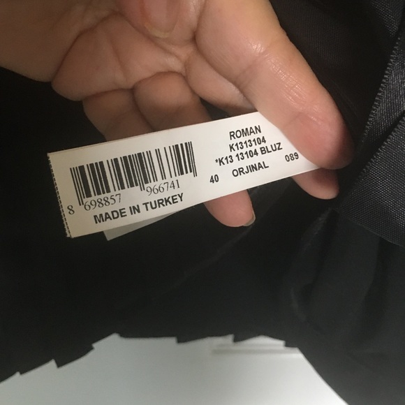 Roman Brand, black blouse with satin rim - Picture 9 of 9